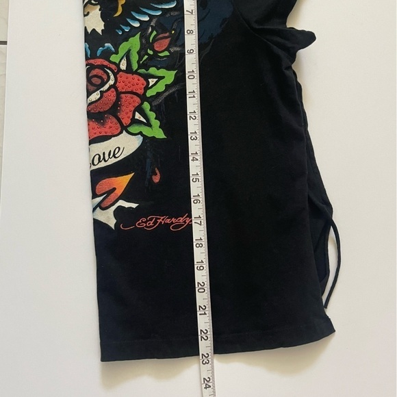 Ed Hardy Vintage Y2K Black Tee Shirt Short Sleeve Grunge Punk Roses Size XL - Picture 8 of 8